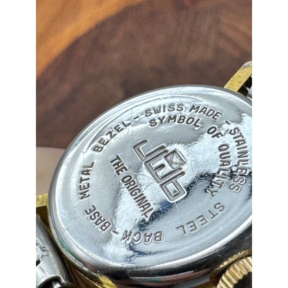 Vintage Swiss-Made Stainless Steel Watch By Jowissa With 17 Jewels & Blue Accent - Picture 4 of 6